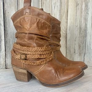Dingo Western Rope Leather Booties